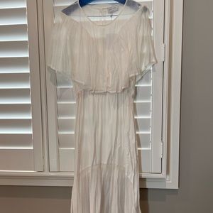 Steele white maxi dress BNWT size S